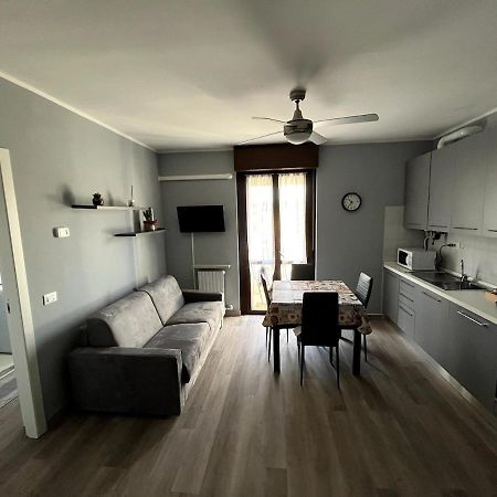 Bilocale Con Netflix Incluso Apartment Lodi Ngoại thất bức ảnh